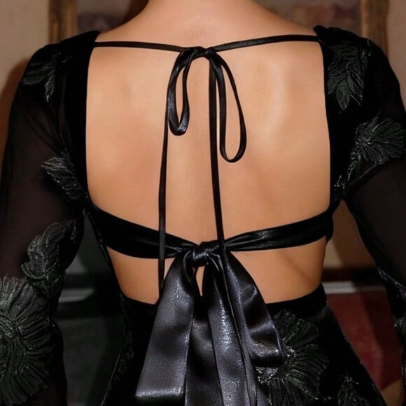 Black Sexy Women's Mesh Print Flare Sleeve Waist Cinched mini Dress - Picture 6 of 6